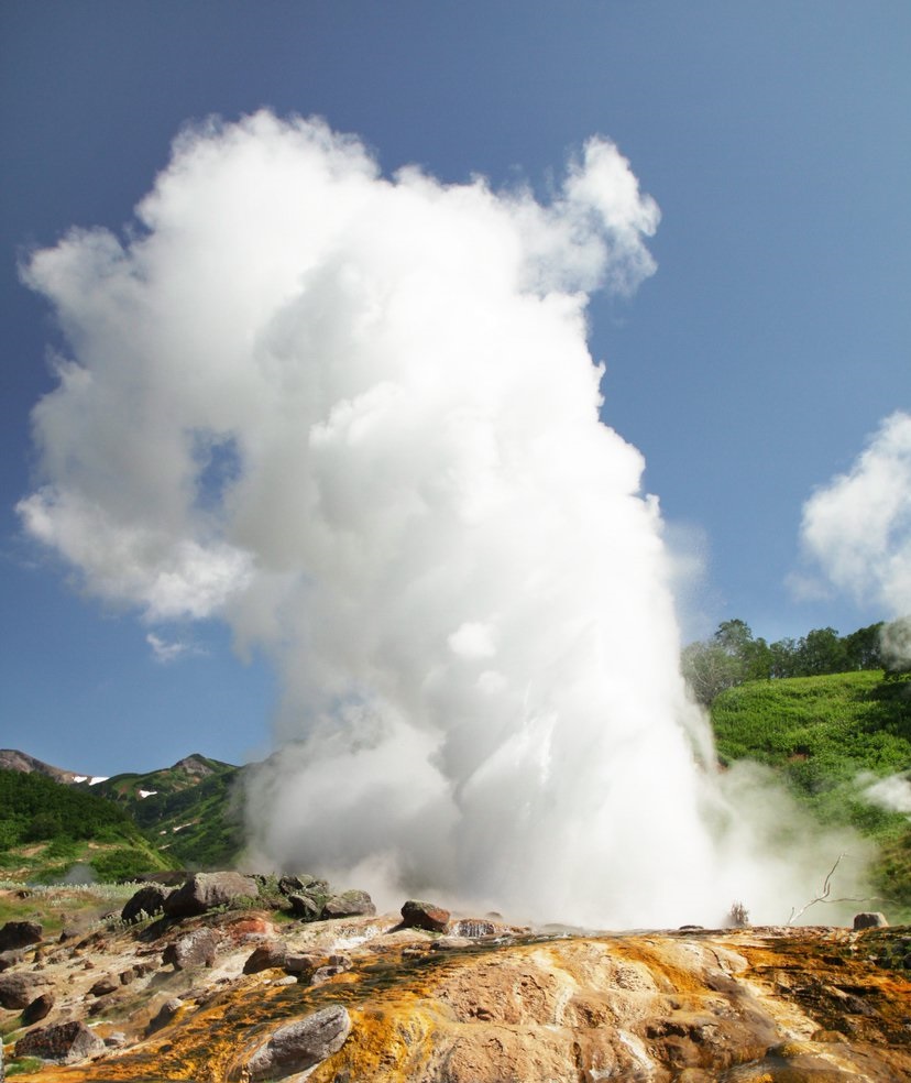 Giant geyser 
