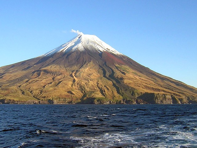 Sarychev volcano 