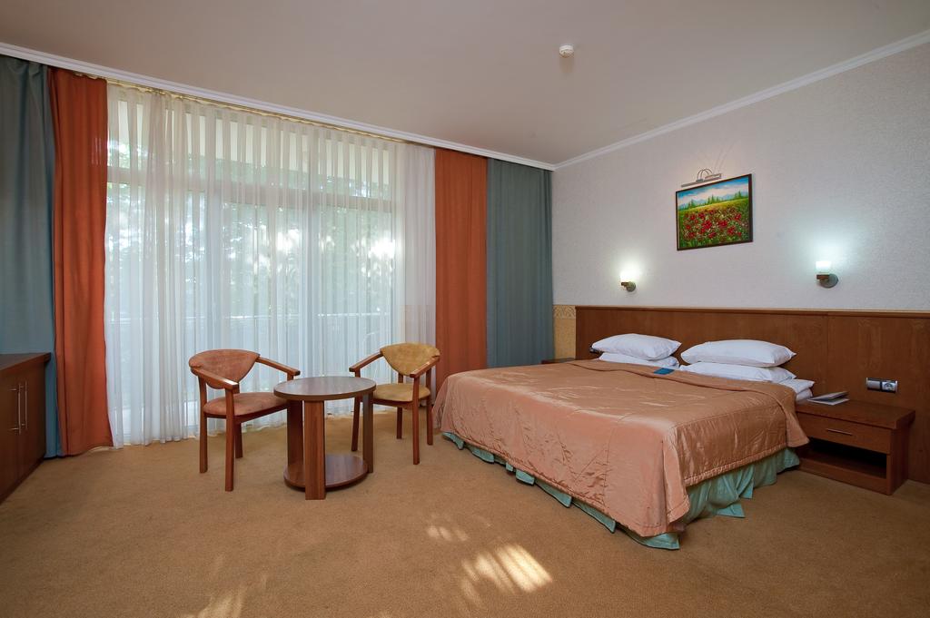 Grand hotel 'Primorye' 