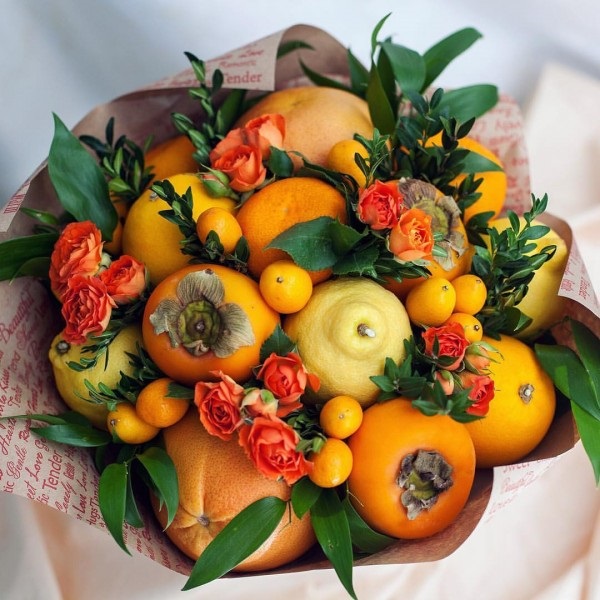 A bouquet of fruits 