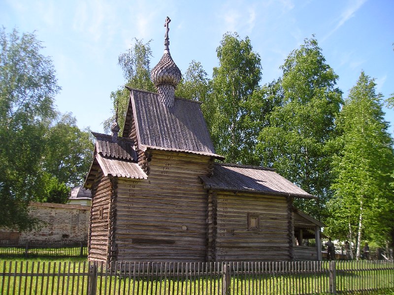 Church of the Deposition of the Robe, Kirillov 