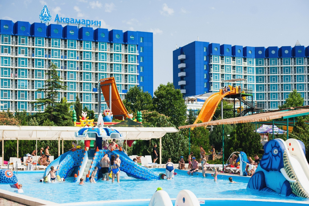 Aquamarine Resort & SPA.jpg