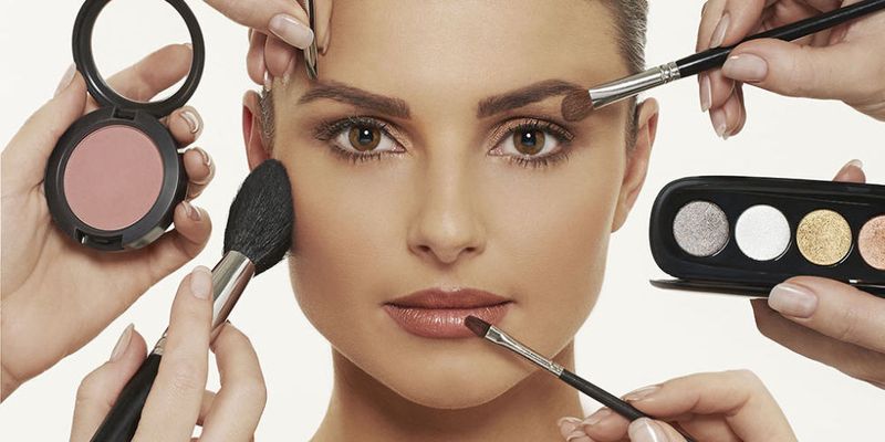 Facial skin make-up secrets 