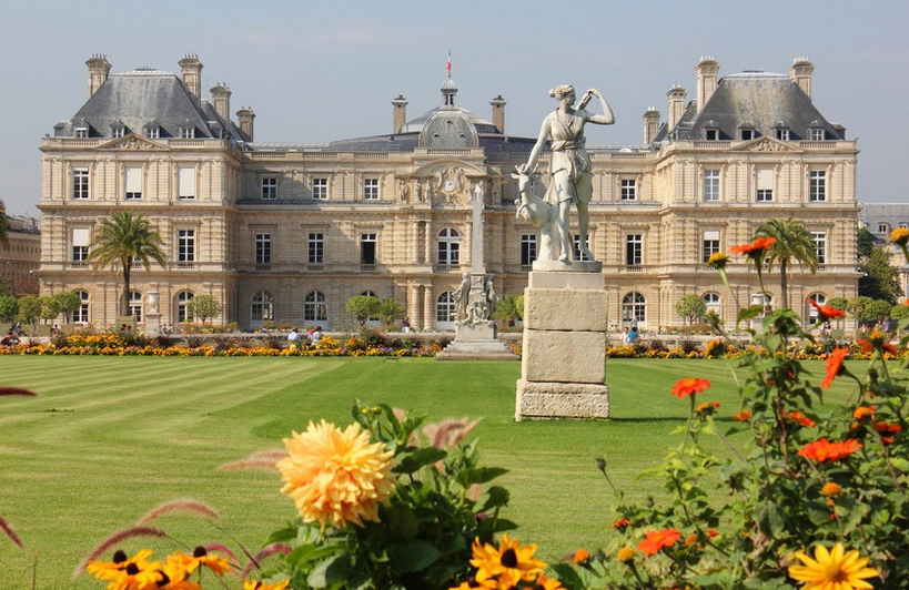 Luxembourg Gardens and Palace 