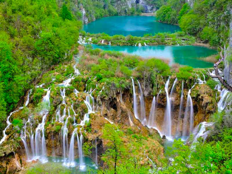Plitvice Lakes Waterfalls, Croatia 