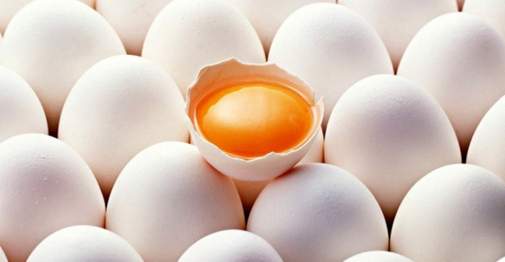 Chicken eggs.jpg 