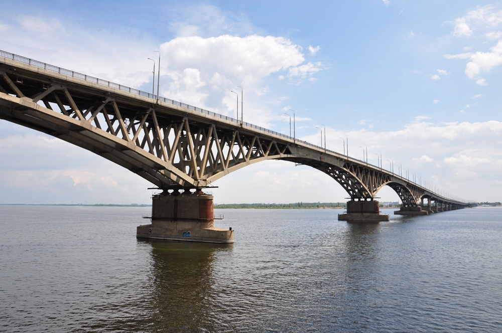 Saratov Bridge, Russia.jpg 