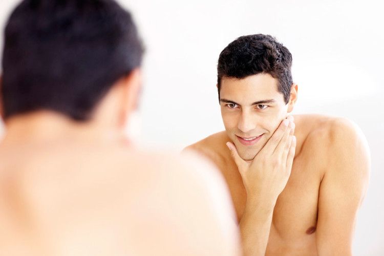 And daily shaving can turn for a man from a routine duty into a real pleasure with a well-chosen cup. 