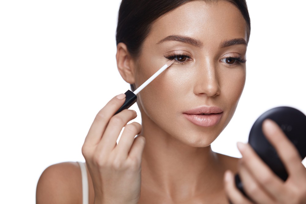 What can replace the face highlighter 