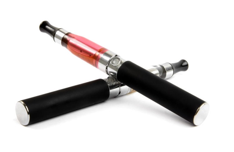 Electronic cigarette - an innovative gift for her husband for the New Year 