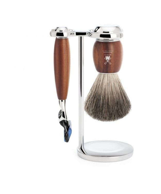 The MUEHLE VIVO shaving set is really worth giving to your boss for Christmas or New Year! 