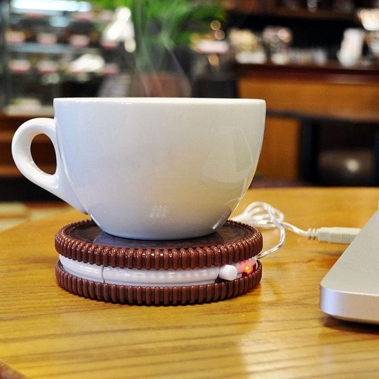 USB mug warmer keeps your tea or coffee hot for as long as possible 