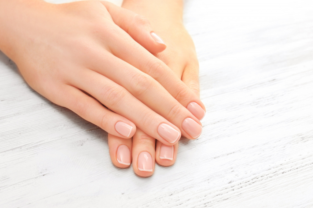 What forms are suitable for natural nails  