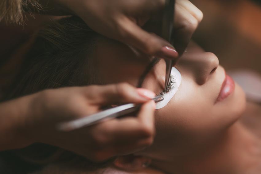 remove the extended lashes  