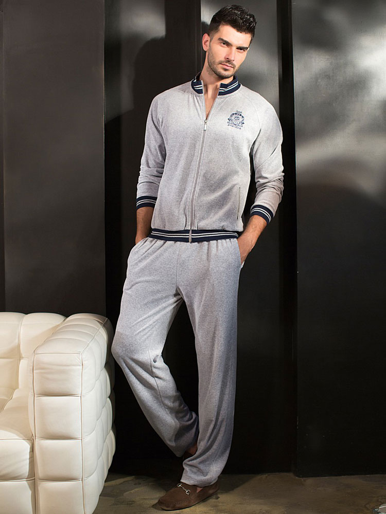 Home sports suit 