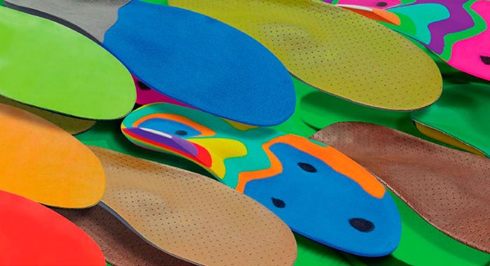 How to choose orthopedic insoles for transverse flat feet for children and adults? 