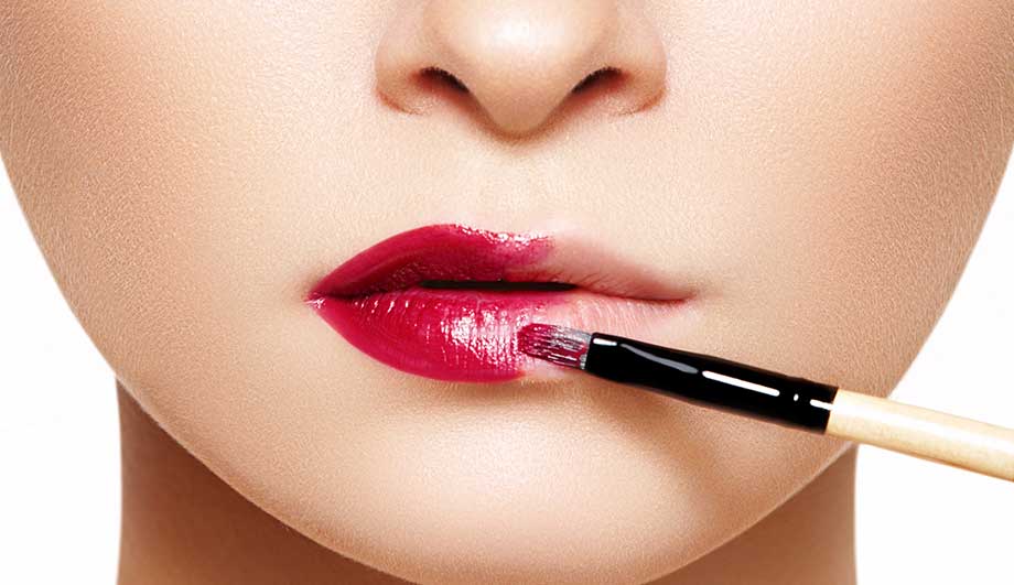 Moisturizing lipstick 