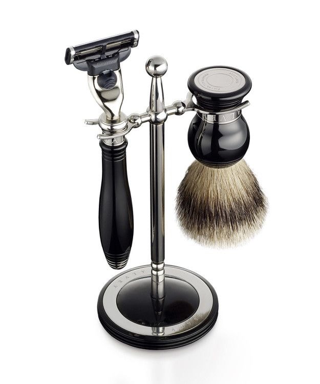 Shaving brush stand will extend its life 