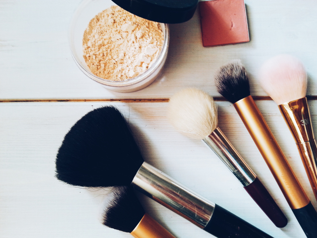 Tips for choosing and buying makeup brushes 