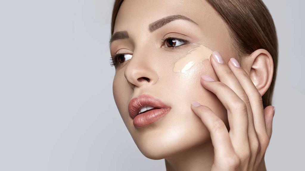 How to apply and use foundation correctly 
