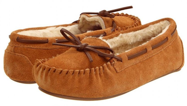 Moccasins with fur 