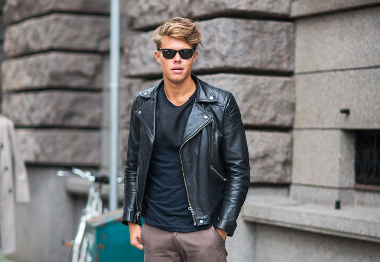 A biker leather jacket is perfect for a casual look when paired with neutral pieces. 