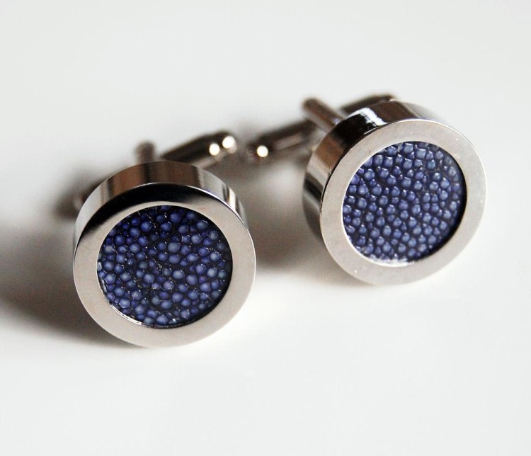 Cufflinks will organically fit into a business or even a formal outfit, harmoniously completing the exquisite image of a man 