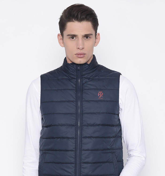 Quilted sleeveless jackets are one of the most popular options in our country 
