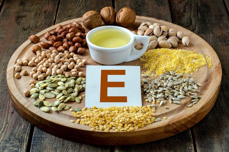 Vitamin E will retain color, prevent scarring on the skin 